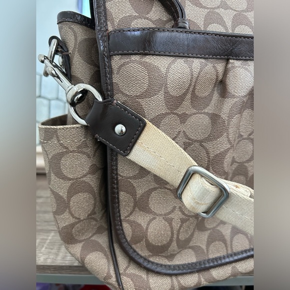 Coach crossbody diaper bag - Picture 10 of 10